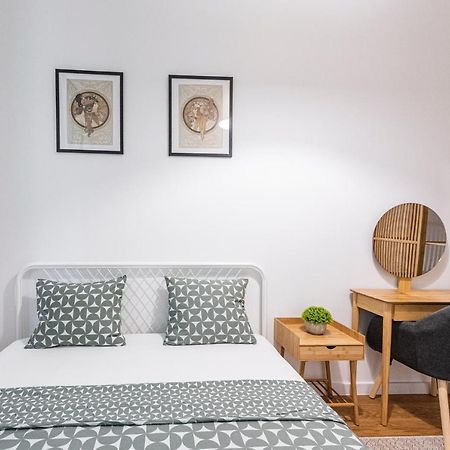 Vertigo One Bedroom Apartment-Free Private Parking Нови-Сад Экстерьер фото