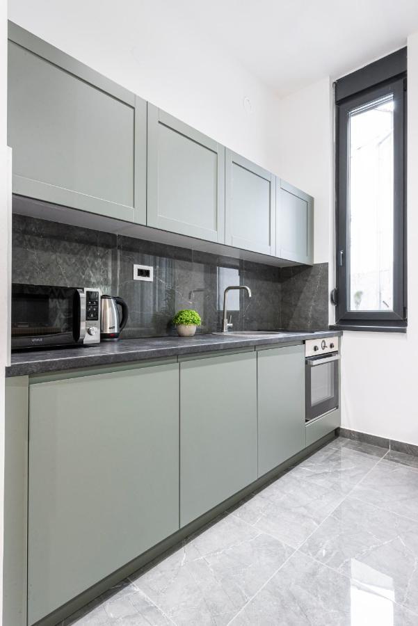 Vertigo One Bedroom Apartment-Free Private Parking Нови-Сад Экстерьер фото